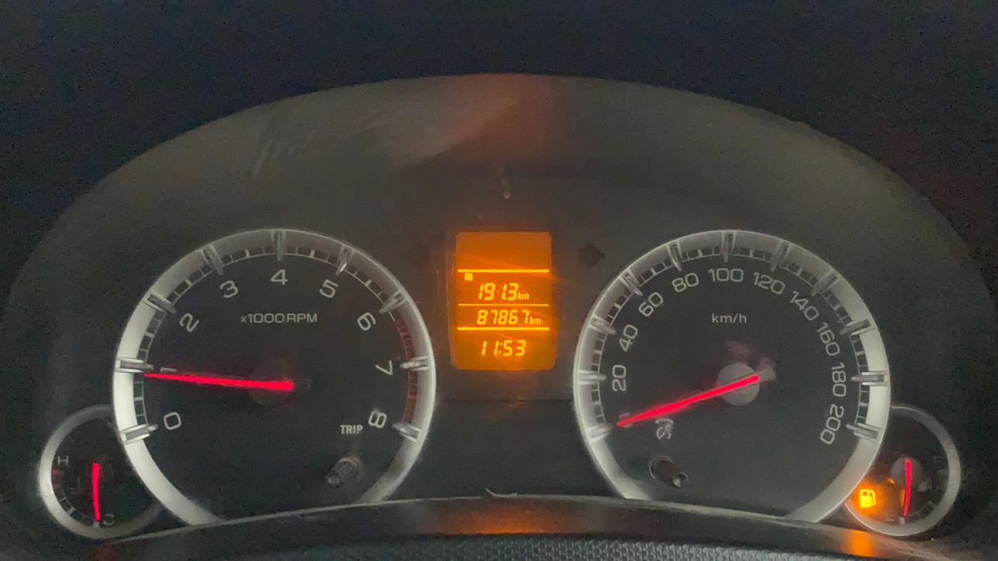 2014 Maruti Swift VXI, CNG, Manual, 88,356 km, Odometer Image