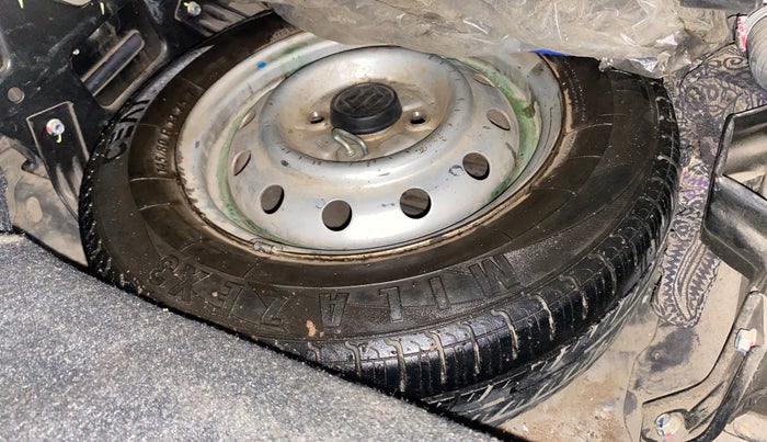 2017 Maruti Wagon R 1.0 LXI CNG, CNG, Manual, 99,996 km, Spare Tyre