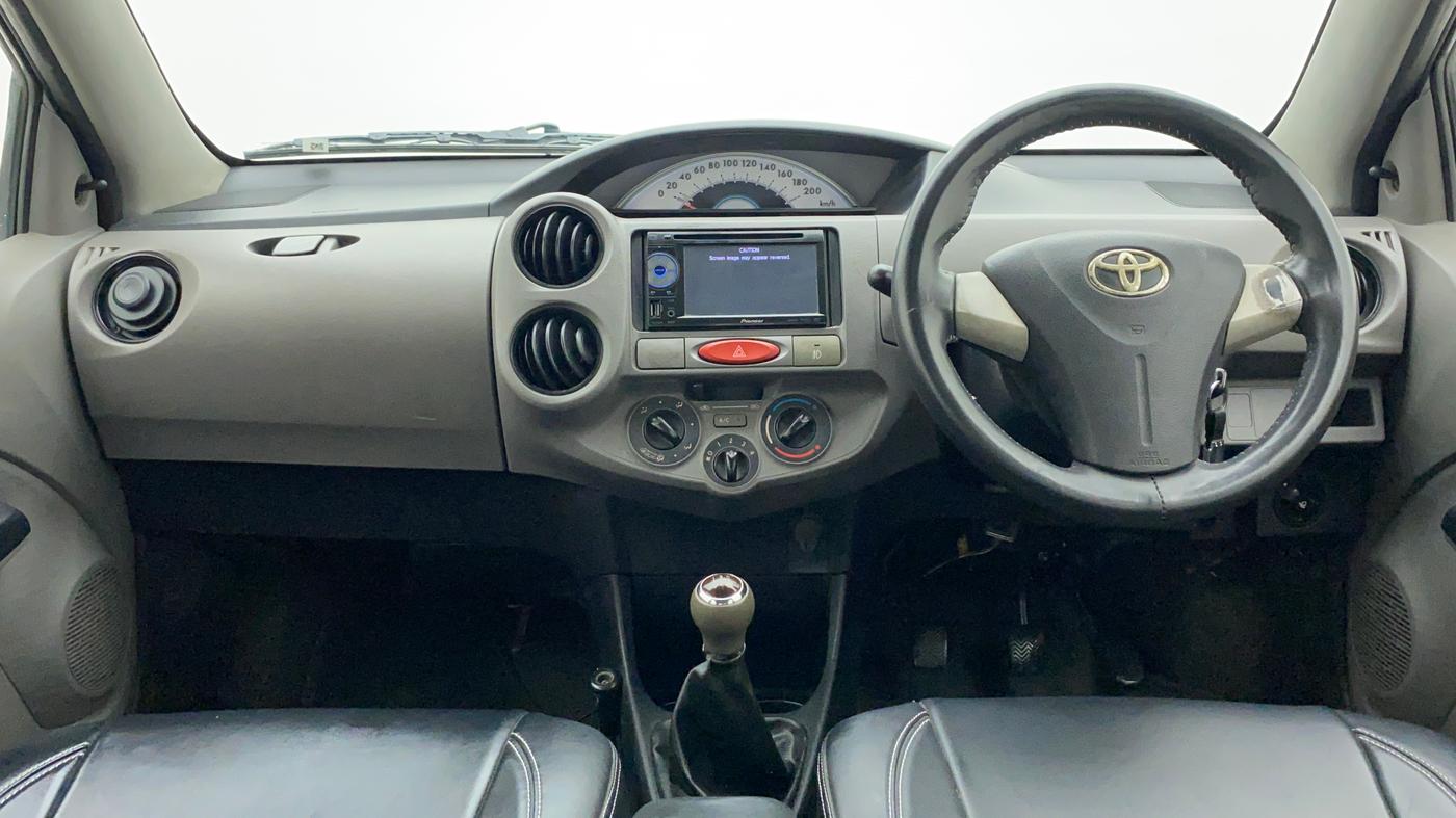 2011 Toyota Etios G, Petrol, Manual, 88,478 km, Dashboard