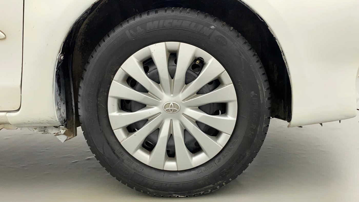 2011 Toyota Etios G, Petrol, Manual, 88,478 km, Right Front Wheel