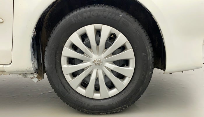 2011 Toyota Etios G, Petrol, Manual, 88,478 km, Right Front Wheel