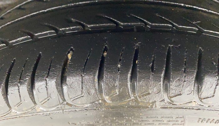 2019 Tata Tiago XZA PLUS DUAL TONE PETROL, Petrol, Automatic, 27,407 km, Left Rear Tyre Tread