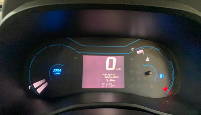 2020 Renault Kwid RXT 1.0 (O), Petrol, Manual, 76,836 km, Odometer Image