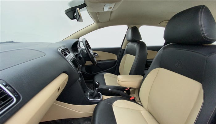 2018 Volkswagen Ameo HIGHLINE PLUS 1.0L 16 ALLOY, Petrol, Manual, 60,417 km, Right Side Front Door Cabin