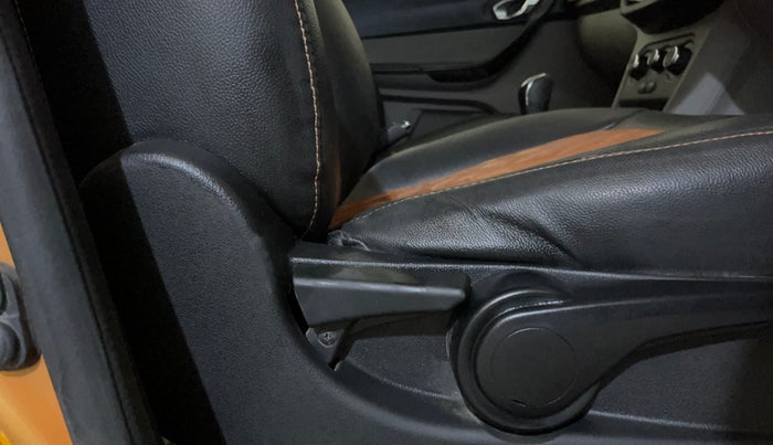 2016 Tata Tiago XZ PETROL, CNG, Manual, 66,495 km, Driver Side Adjustment Panel
