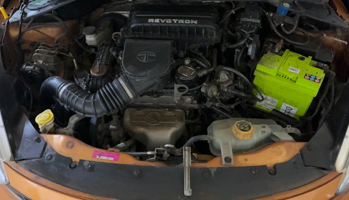 2016 Tata Tiago XZ PETROL, CNG, Manual, 66,495 km, Engine View