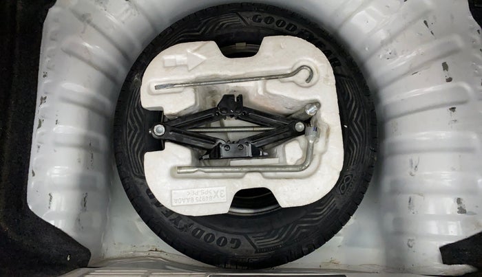 2016 Nissan Micra Active XL, Petrol, Manual, 52,518 km, Spare Tyre