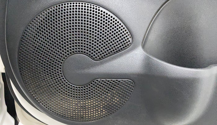 2016 Nissan Micra Active XL, Petrol, Manual, 52,518 km, Speaker