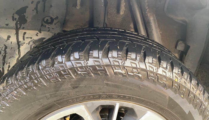 2021 Renault Duster RXZ 1.5 PETROL MT, Petrol, Manual, 67,391 km, Right Rear Tyre Tread