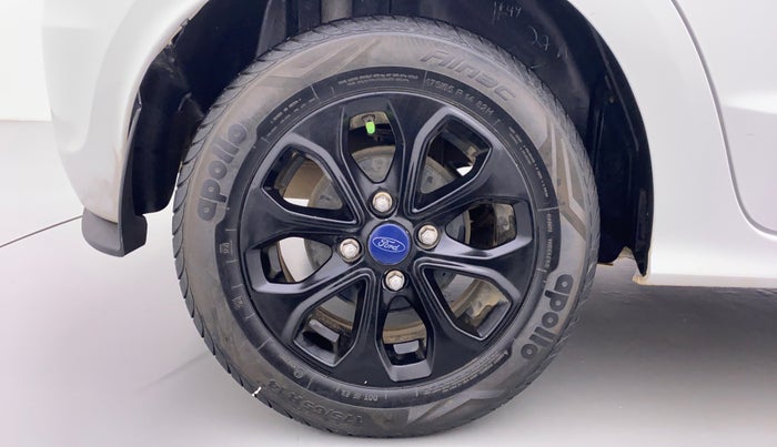 2018 Ford New Figo 1.2 TITANIUM, Petrol, Manual, 28,392 km, Right Rear Wheel