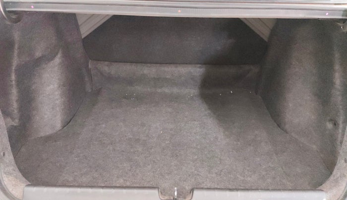 2014 Honda City 1.5L I-VTEC VX CVT, Petrol, Automatic, 1,46,790 km, Boot Inside