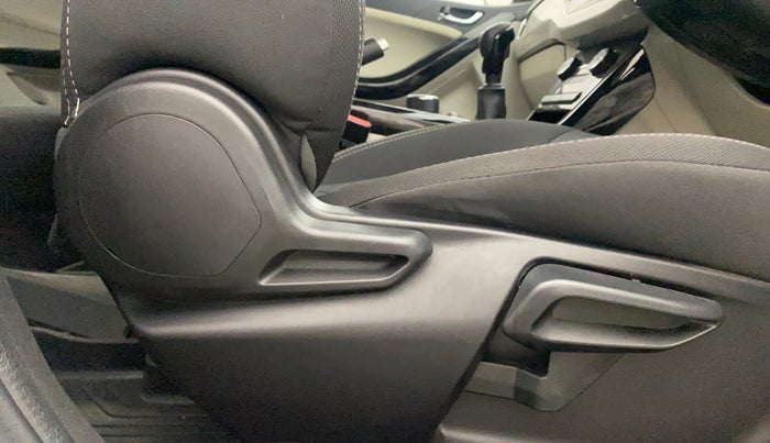 2022 Tata NEXON XZ PLUS (HS) DIESEL, Diesel, Manual, 16,802 km, Driver Side Adjustment Panel
