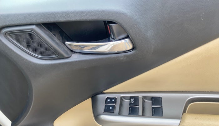 2016 Honda City 1.5L I-VTEC VX CVT, Petrol, Automatic, 83,065 km, Driver Side Door Panels Control