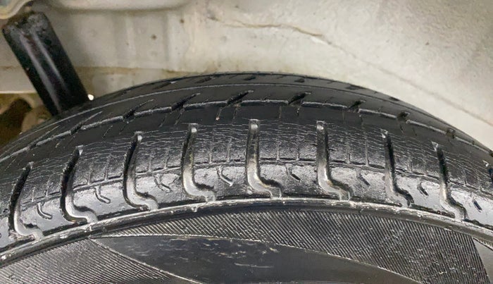 2018 Maruti Wagon R 1.0 VXI, Petrol, Manual, 14,967 km, Right Rear Tyre Tread