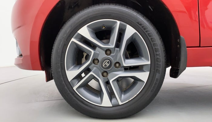 2018 Tata TIGOR Revotron XZA 1.2, Petrol, Automatic, 35,621 km, Left Front Wheel