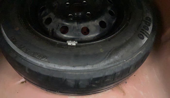 2021 Maruti Dzire VXI, CNG, Manual, 1,09,648 km, Spare Tyre