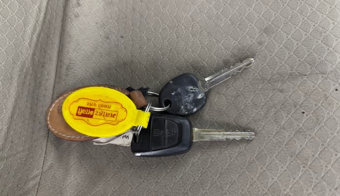 2018 Hyundai NEW SANTRO SPORTZ MT, Petrol, Manual, 38,553 km, Key Close Up