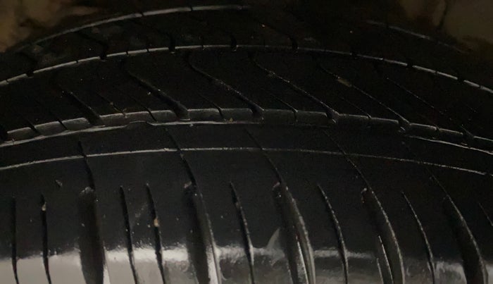 2019 Hyundai Elite i20 ASTA 1.2 (O), Petrol, Manual, 52,570 km, Right Rear Tyre Tread