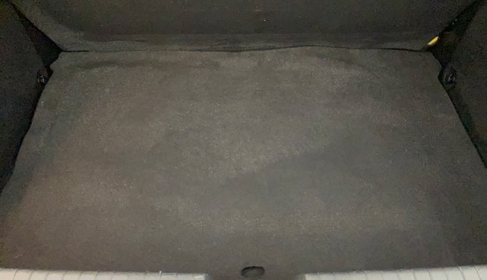 2019 Hyundai Elite i20 ASTA 1.2 (O), Petrol, Manual, 52,570 km, Boot Inside