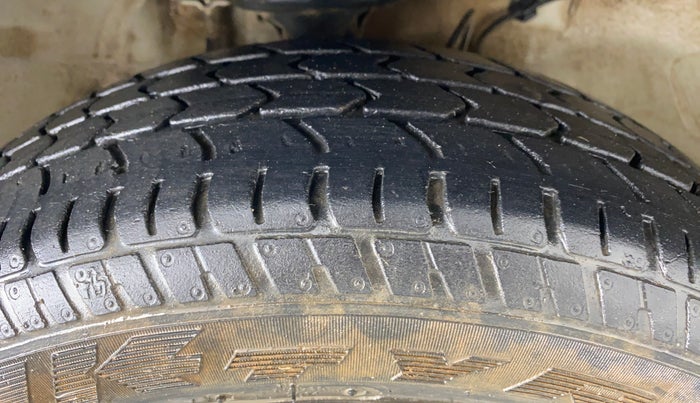 2019 Maruti Alto K10 VXI P, Petrol, Manual, 25,704 km, Right Front Tyre Tread