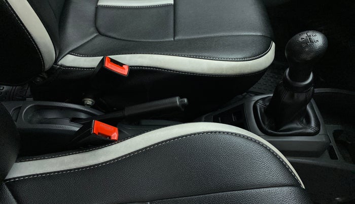 2018 Maruti Alto 800 VXI, Petrol, Manual, 54,221 km, Gear Lever