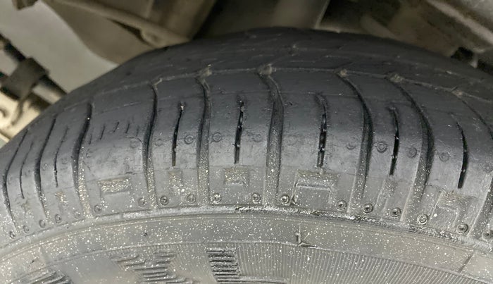 2018 Maruti Alto 800 VXI, Petrol, Manual, 54,221 km, Left Rear Tyre Tread