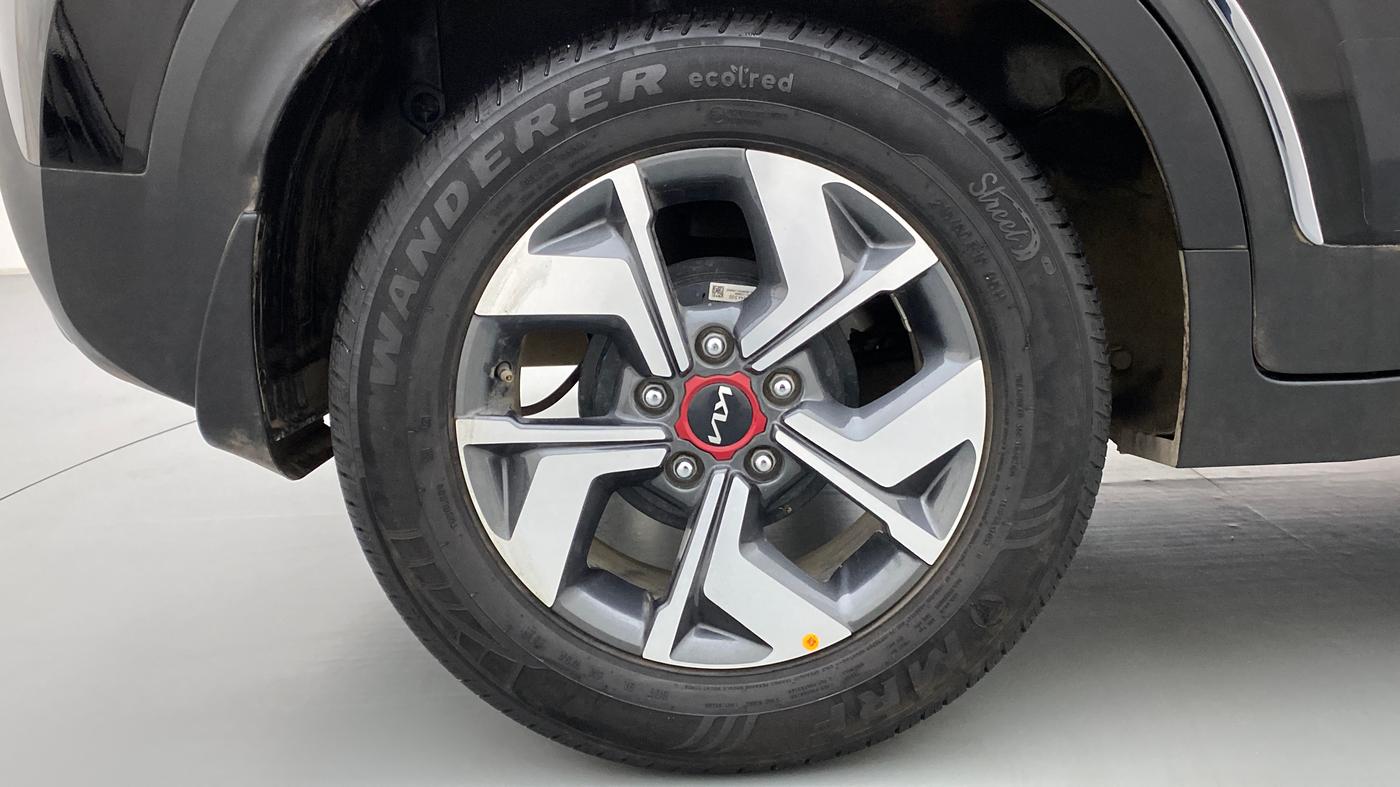 2021 KIA SONET GTX PLUS DCT 1.0, Petrol, Automatic, 13,082 km, Right Rear Wheel