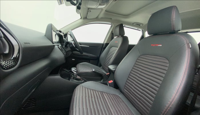 2021 KIA SONET GTX PLUS DCT 1.0, Petrol, Automatic, 13,082 km, Right Side Front Door Cabin