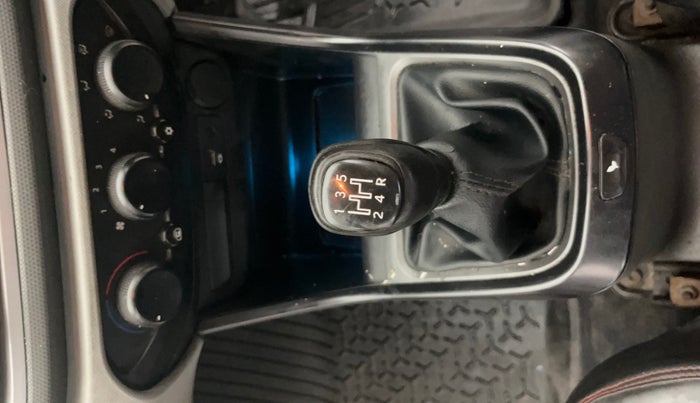 2021 Tata ALTROZ XM PETROL, Petrol, Manual, 90,269 km, Gear Lever