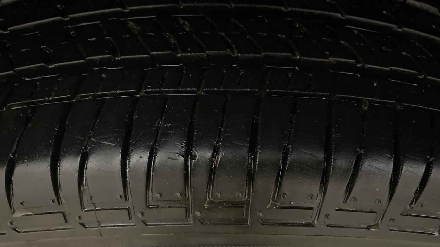 2024 Mahindra SCORPIO-N Z8 Select Diesel AT 2WD, Diesel, Automatic, 11,819 km, Right Rear Tyre Tread