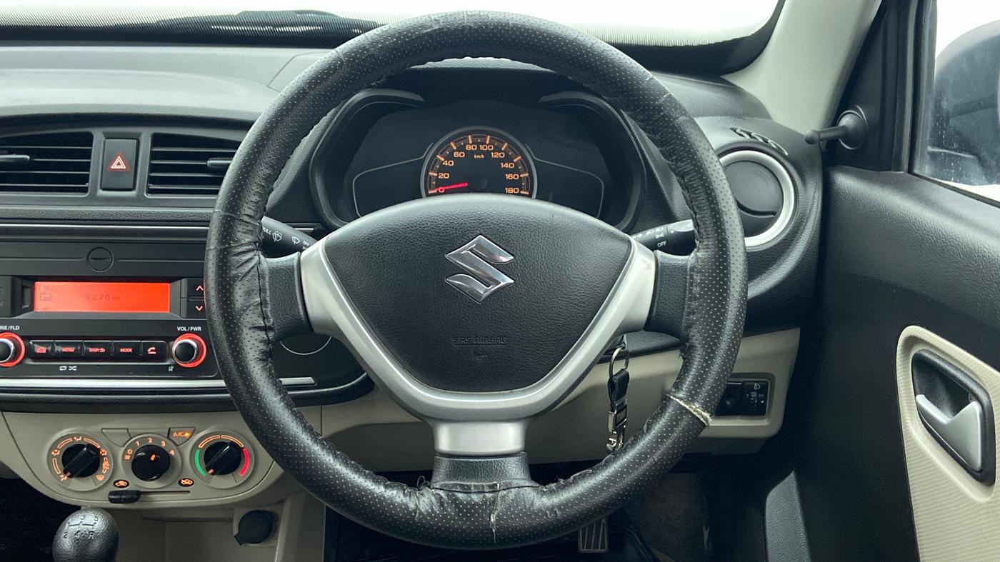 2019 Maruti Alto VXI, Petrol, Manual, 23,360 km, Steering Wheel Close Up