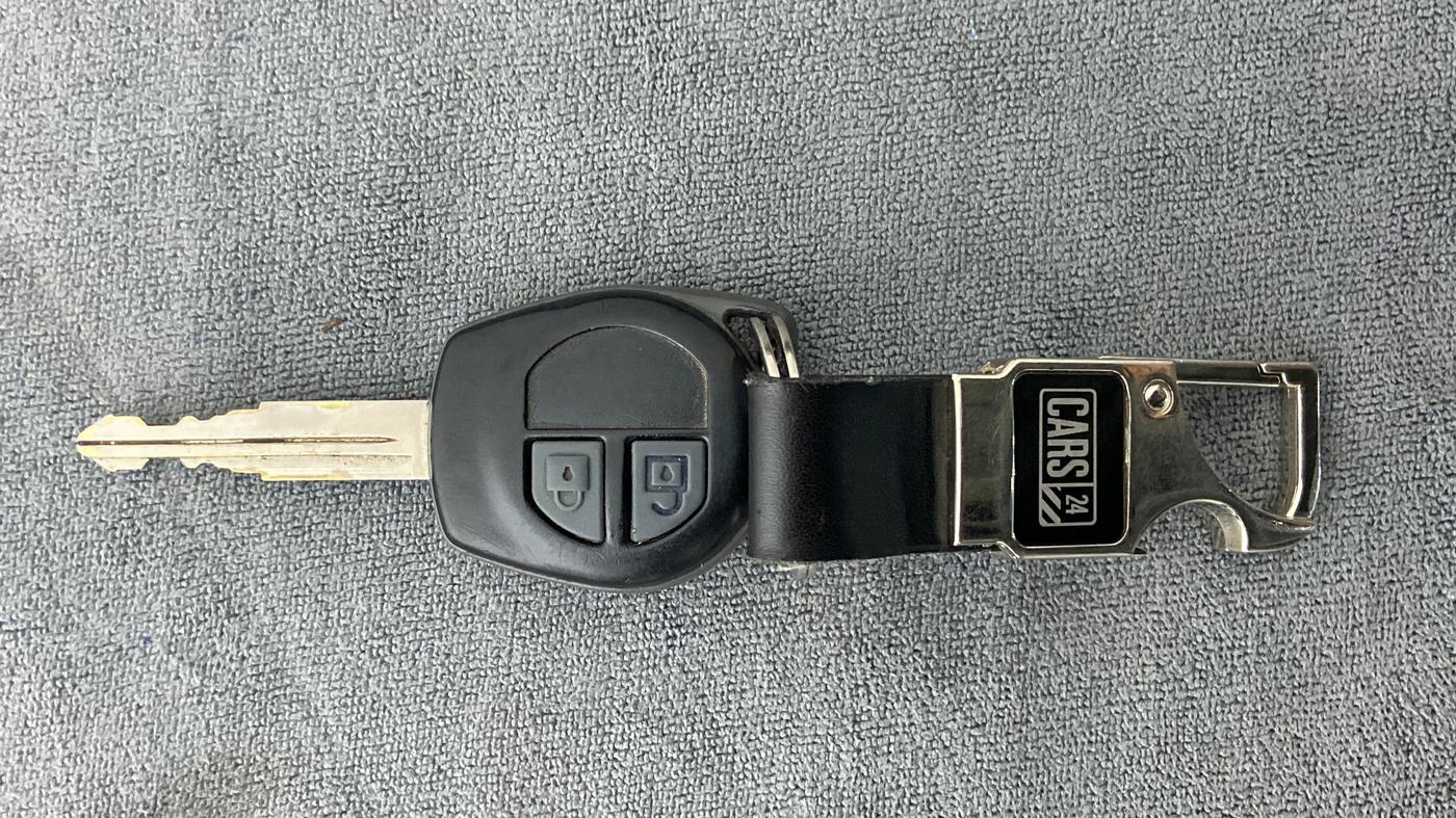 2019 Maruti Alto VXI, Petrol, Manual, 23,360 km, Key Close Up