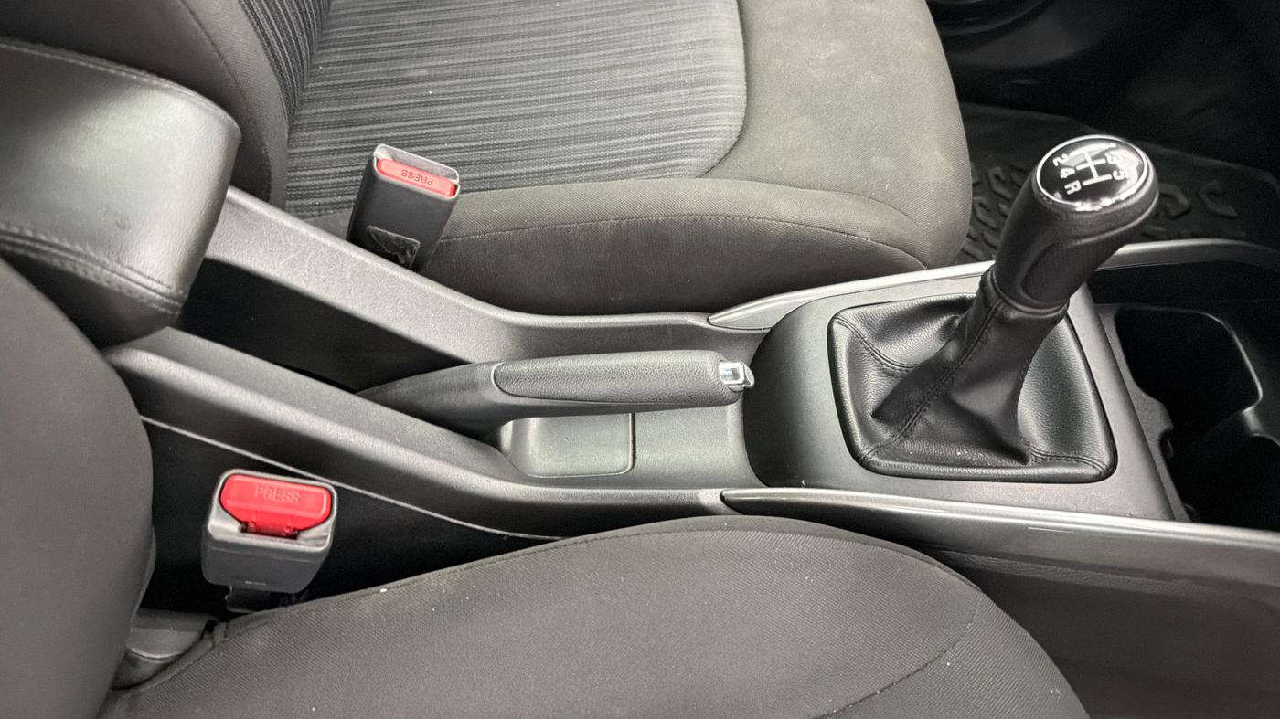 2022 Maruti Baleno ALPHA PETROL 1.2, Petrol, Manual, 68,834 km, Gear Lever