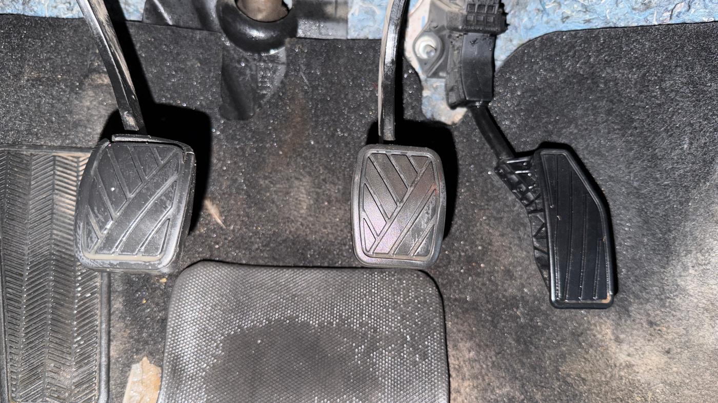 2022 Maruti Baleno ALPHA PETROL 1.2, Petrol, Manual, 68,834 km, Pedals