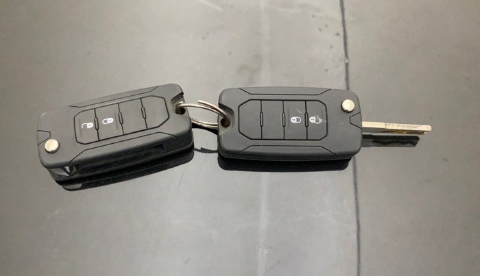 2020 Jeep Compass SPORT PLUS 2.0 DIESEL, Diesel, Manual, 58,539 km, Key Close Up