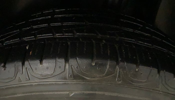 2020 Jeep Compass SPORT PLUS 2.0 DIESEL, Diesel, Manual, 58,539 km, Left Rear Tyre Tread