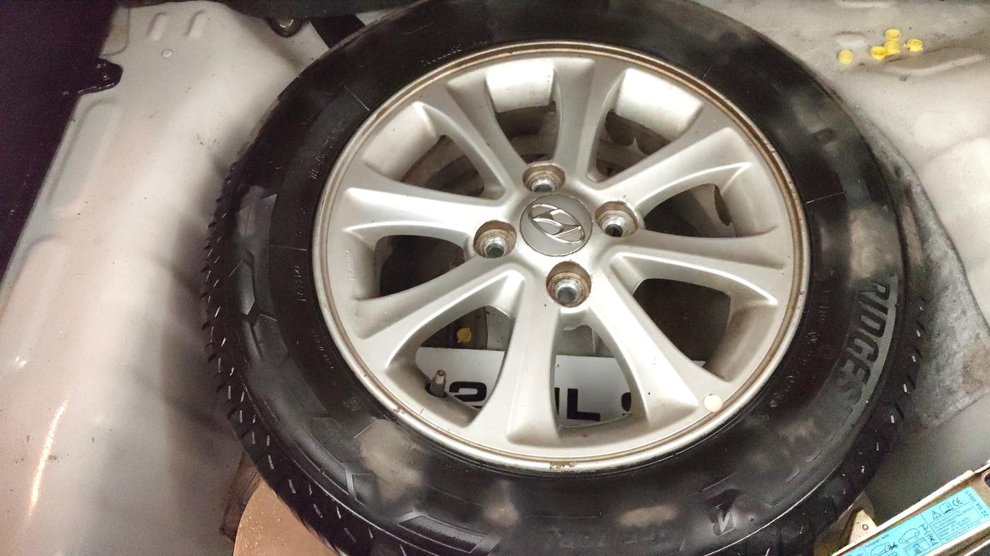 2015 Hyundai Grand i10 ASTA AT 1.2 KAPPA VTVT, Petrol, Automatic, 35,469 km, Spare Tyre