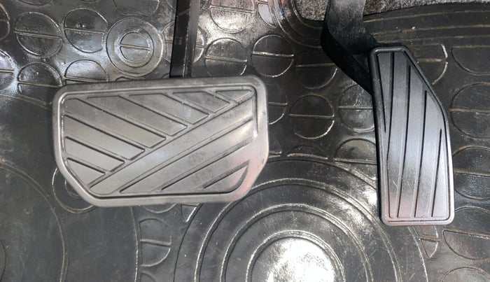 2018 Maruti Celerio ZXI AMT (O), Petrol, Automatic, 39,781 km, Pedals