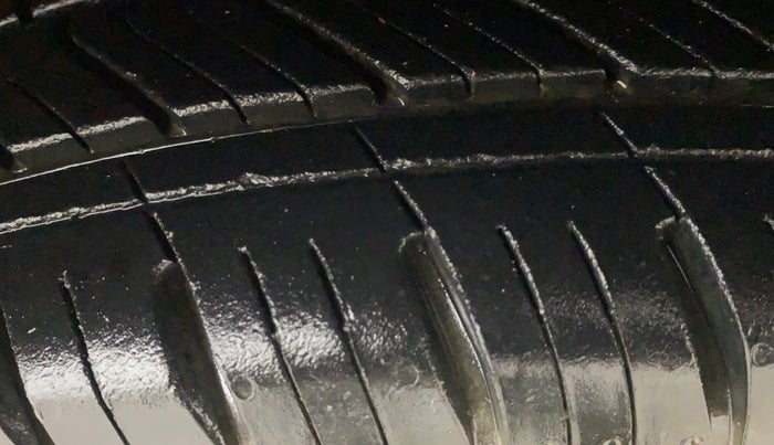 2018 Maruti Celerio ZXI AMT (O), Petrol, Automatic, 39,781 km, Left Front Tyre Tread