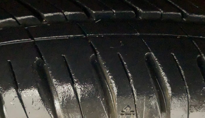 2018 Maruti Celerio ZXI AMT (O), Petrol, Automatic, 39,781 km, Right Rear Tyre Tread