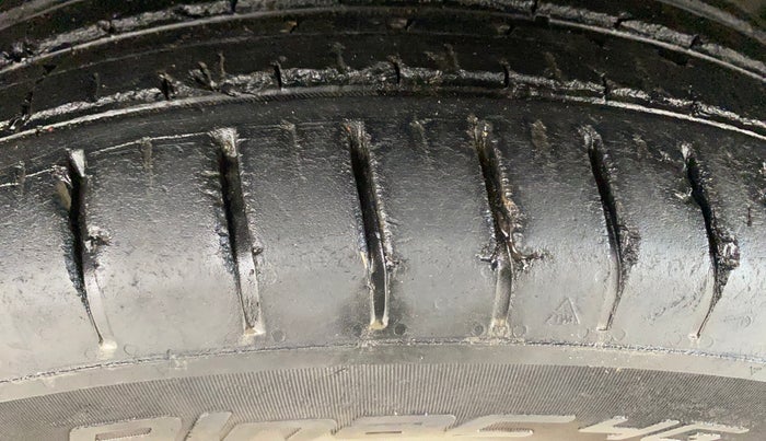 2023 Tata PUNCH CREATIVE  MT, Petrol, Manual, 18,835 km, Right Front Tyre Tread