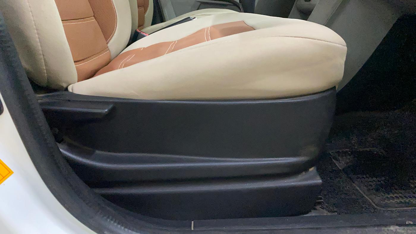 2019 Tata Tiago XZ PETROL, Petrol, Manual, 52,160 km, Driver Side Adjustment Panel
