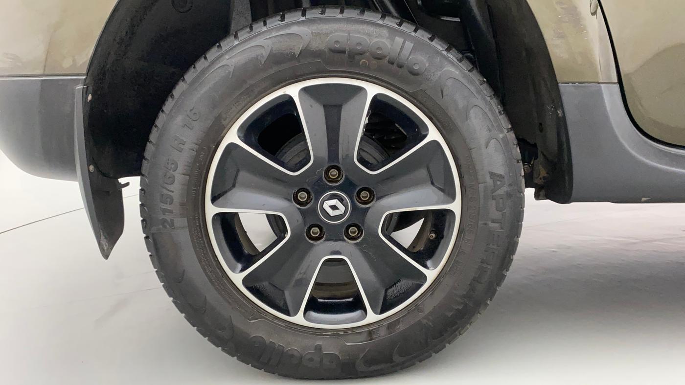2018 Renault Duster 110 PS RXZ DIESEL, Diesel, Manual, 36,760 km, Right Rear Wheel