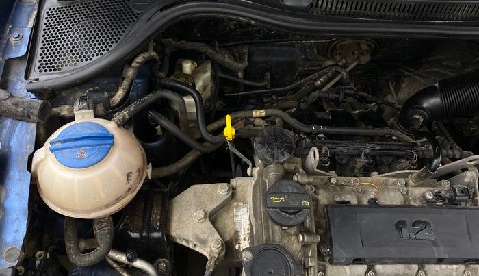 2016 Volkswagen Polo COMFORTLINE 1.2L, Petrol, Manual, 58,130 km, Engine View - Right