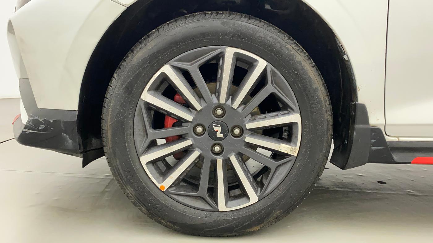 2022 Hyundai NEW I20 N LINE N6 1.0 TURBO GDI IMT, Petrol, Manual, 11,011 km, Left Front Wheel