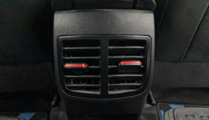 2022 Hyundai NEW I20 N LINE N6 1.0 TURBO GDI IMT, Petrol, Manual, 11,011 km, Rear AC Vents
