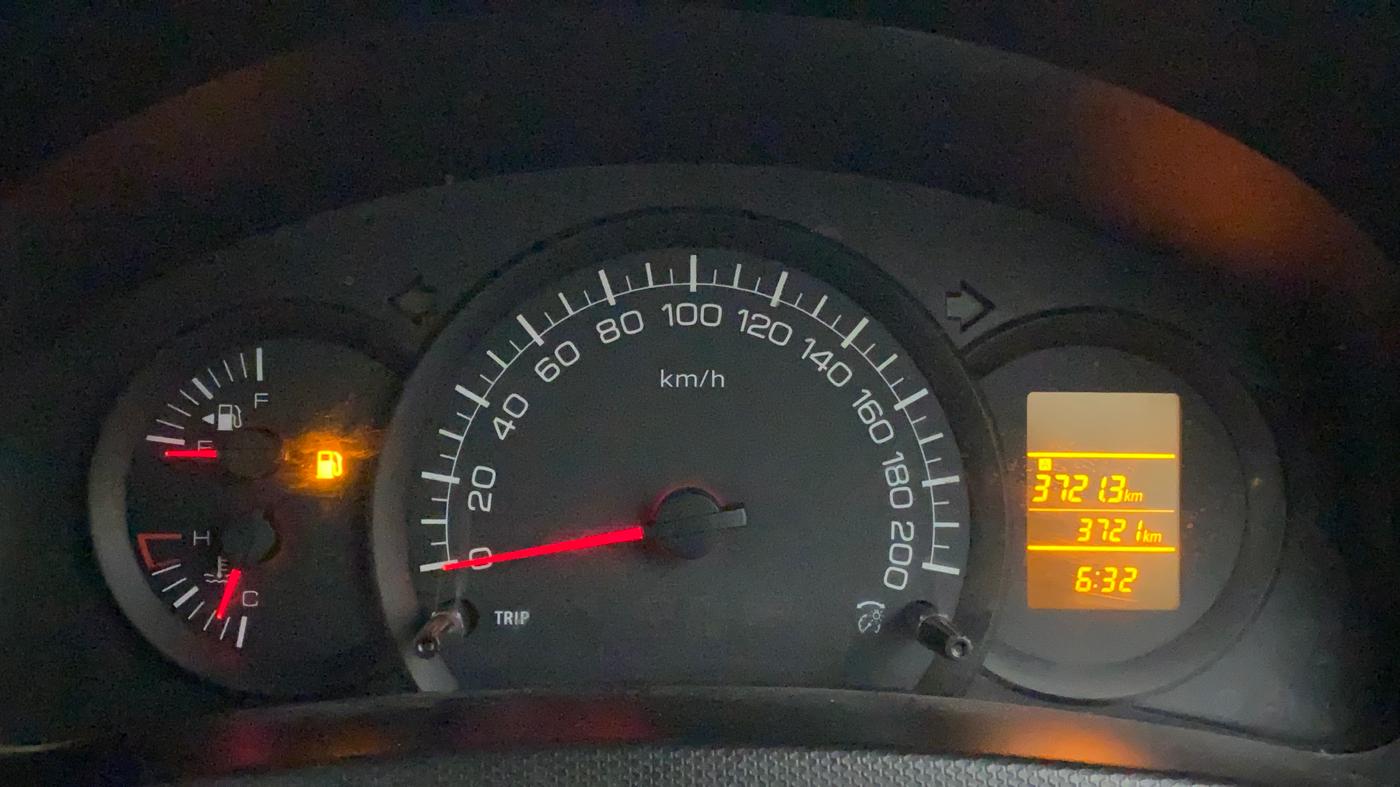 2017 Maruti Swift LXI (O), Petrol, Manual, 3,822 km, Odometer Image