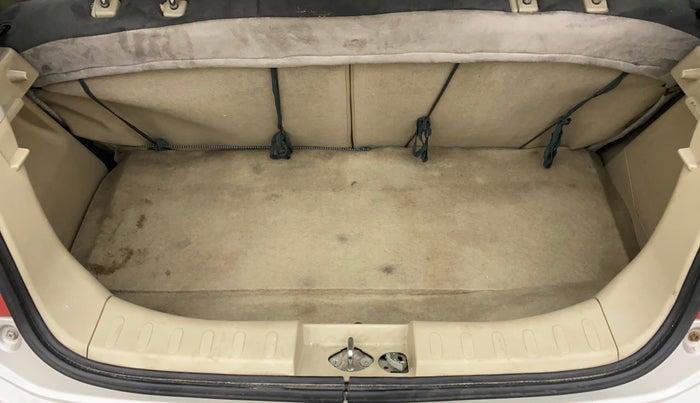2012 Maruti A Star VXI, Petrol, Manual, 29,555 km, Dicky (Boot door) - Parcel tray missing