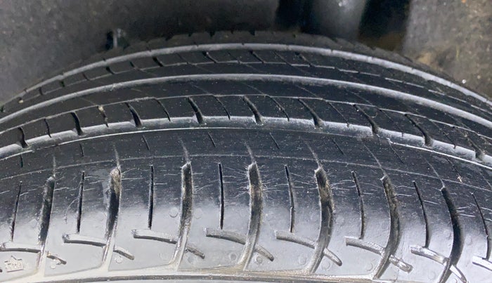 2018 Maruti Baleno DELTA PETROL 1.2, Petrol, Manual, 34,735 km, Left Rear Tyre Tread