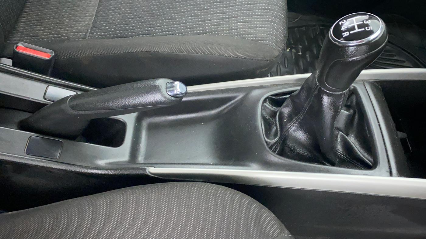 2018 Maruti Baleno DELTA PETROL 1.2, Petrol, Manual, 34,735 km, Gear Lever